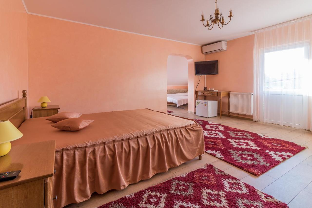 Pensiunea Xinela Baia de Fier Dış mekan fotoğraf